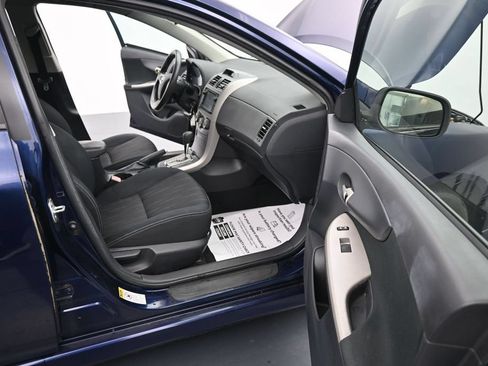 Used 2013 Toyota Corolla S FWD image 21