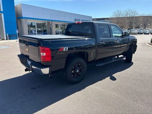 Used 2011 Chevrolet Silverado 1500 LT w/ All-Star Edition AWD/4WD image 6