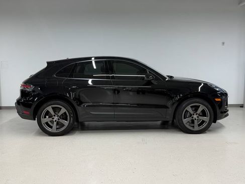Certified 2026 Porsche Macan w/ Premium Package Plus AWD/4WD image 8
