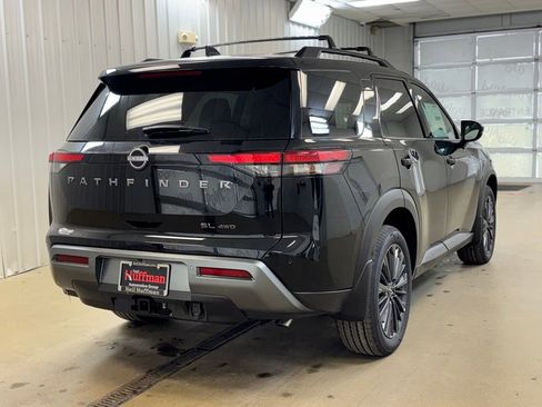 New 2026 Nissan Pathfinder SL AWD/4WD image 5