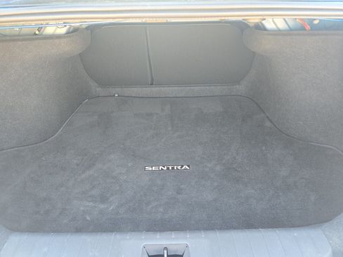 Used 2025 Nissan Sentra SV FWD image 12