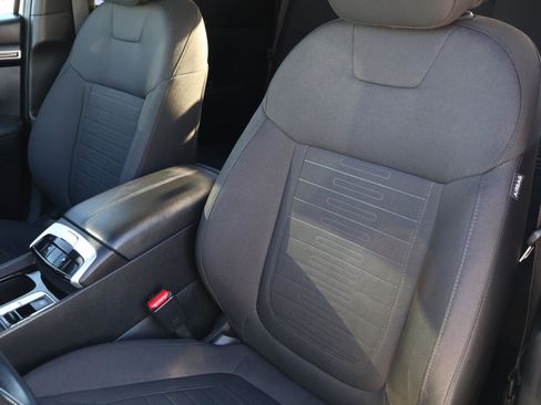 Used 2022 Hyundai Santa Cruz SEL Premium image 15