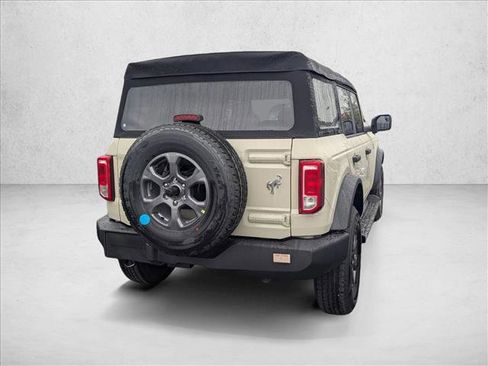 New 2025 Ford Bronco Big Bend image 2