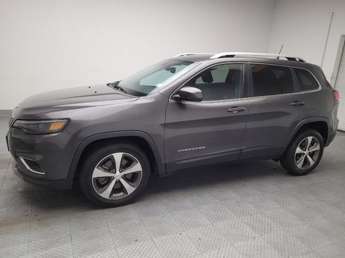 Used 2020 Jeep Cherokee Limited FWD image 2