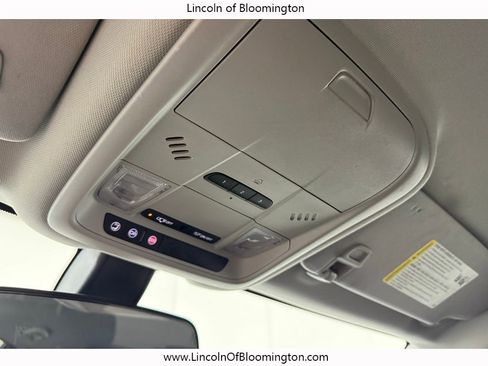 Used 2018 Chevrolet Equinox LT image 39