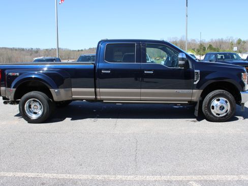 Used 2022 Ford F350 King Ranch w/ King Ranch Ultimate Package image 5