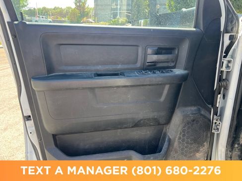 Used 2021 RAM 3500 Tradesman w/ Chrome Appearance Group AWD/4WD image 10