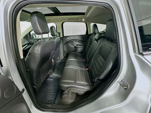 Used 2018 Ford Escape Titanium w/ Ford Safe & Smart Package image 29