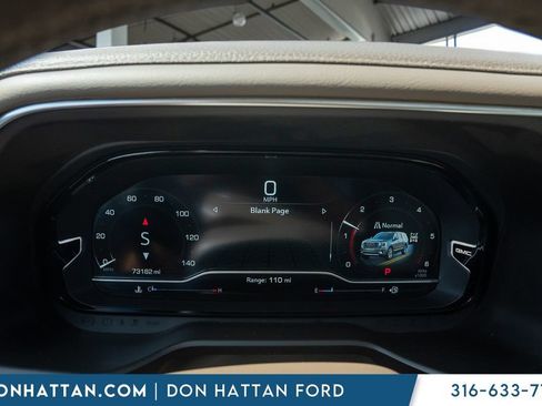 Used 2024 GMC Yukon XL Denali AWD/4WD image 6
