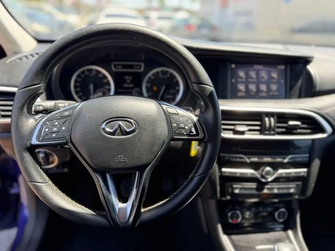 Used 2017 INFINITI QX30 w/ Cargo Package FWD image 46