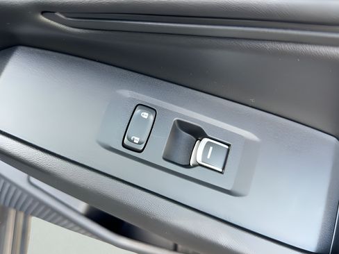 Used 2024 Honda Accord EX image 37