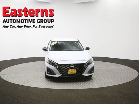 Used 2023 Nissan Altima 2.5 SR image 47