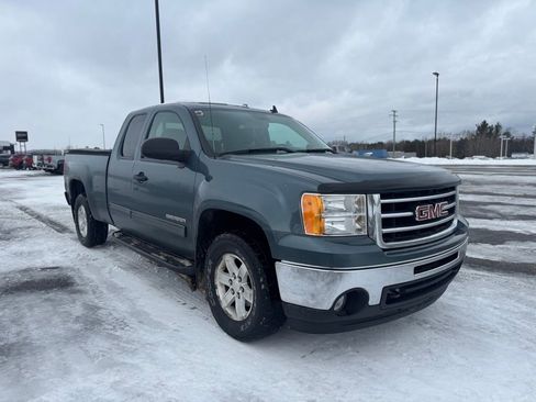 Used 2013 GMC Sierra 1500 SLE w/ Power Tech Package image 10