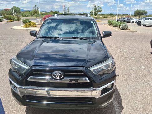 Used 2020 Toyota 4Runner Limited AWD/4WD image 8