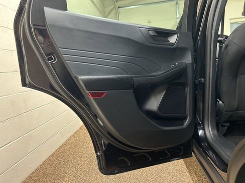 Used 2025 Ford Escape Active image 14