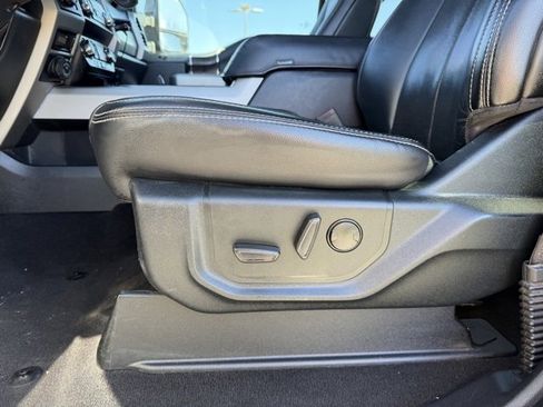 Used 2020 Ford F250 Lariat w/ Lariat Ultimate Package image 9