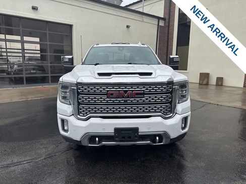 Used 2020 GMC Sierra 2500 Denali w/ Denali Ultimate Package AWD/4WD image 2