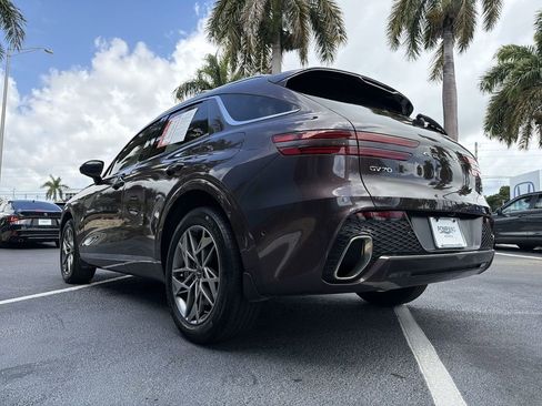 Used 2023 Genesis GV70 2.5T w/ Advanced Package AWD/4WD image 19