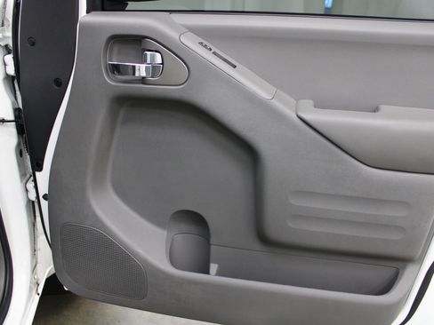 Used 2018 Nissan Frontier SV w/ Value Truck Package image 24