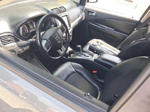 Used 2019 Dodge Journey Crossroad AWD/4WD image 9