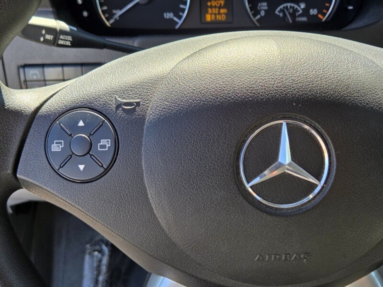 Used 2017 Mercedes-Benz Sprinter 2500 image 28