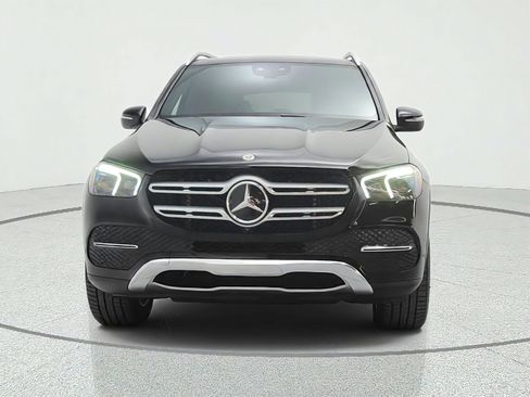 Used 2022 Mercedes-Benz GLE 450 4MATIC image 2
