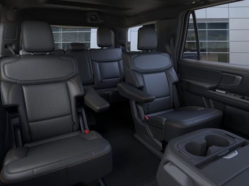 New 2026 Ford Expedition Tremor image 12