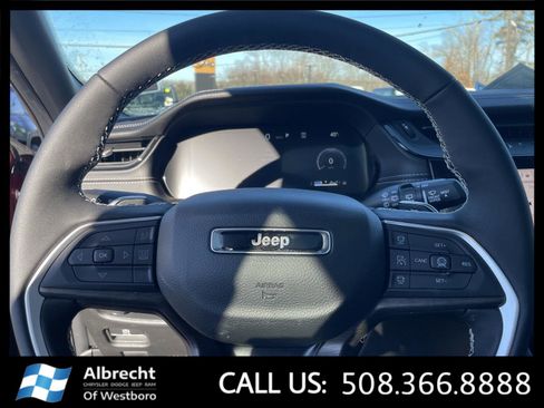 New 2026 Jeep Grand Cherokee Limited w/ Limited Altitude Package AWD/4WD image 21