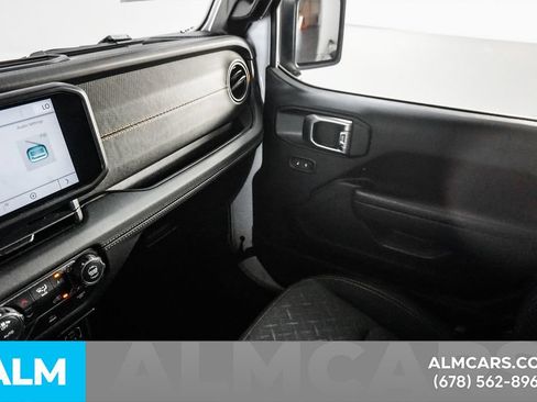 Used 2026 Jeep Gladiator Mojave AWD/4WD image 35
