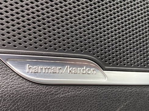 Used 2023 Kia Sportage SX image 24