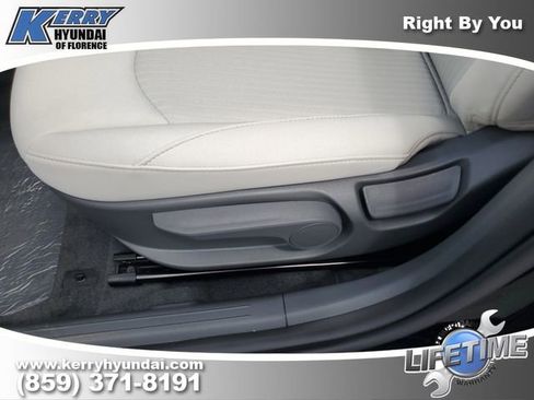 New 2026 Hyundai Sonata SE FWD image 17