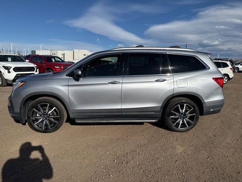 Used 2020 Honda Pilot Elite image 2