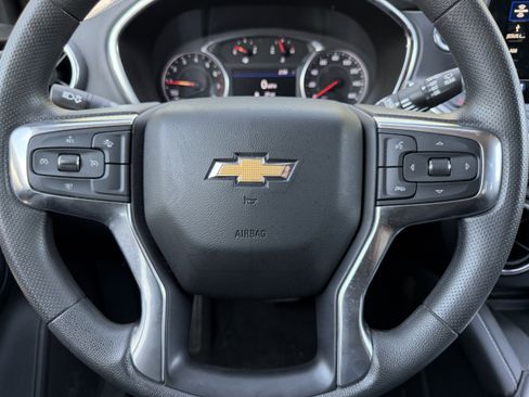 Used 2024 Chevrolet Blazer LT w/ Convenience Package image 17