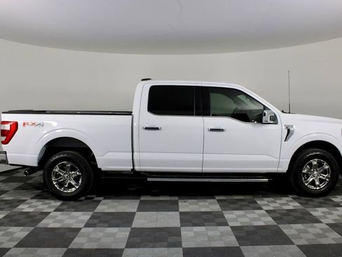 Used 2023 Ford F150 Lariat w/ Trailer Tow Package image 9