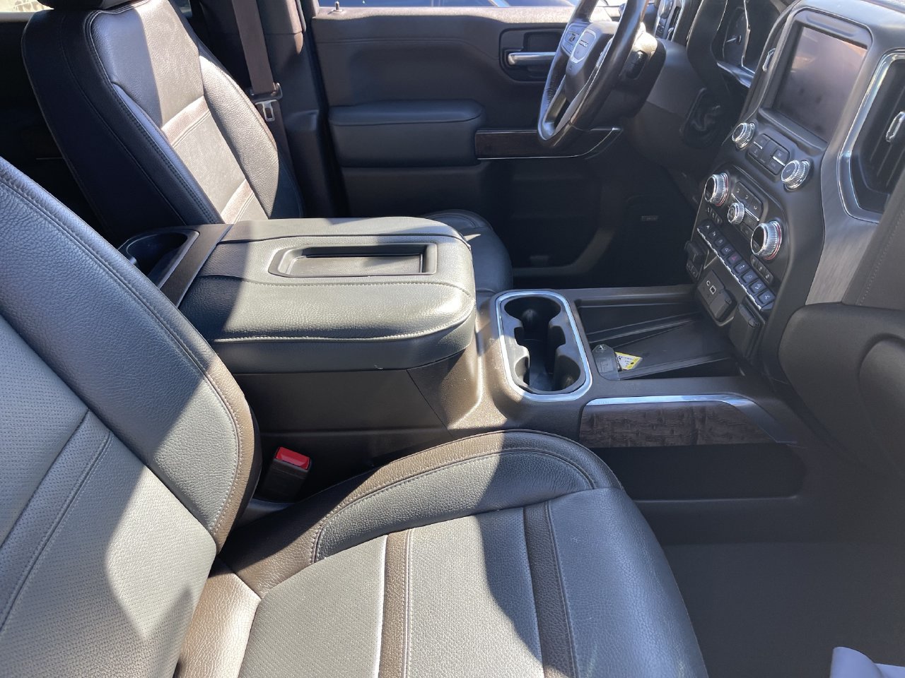 Used 2020 GMC Sierra 1500 Denali w/ Denali Ultimate Package AWD/4WD image 7