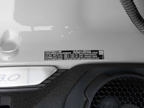 Certified 2025 Porsche 911 Carrera RWD image 43
