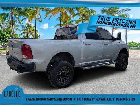 Used 2019 RAM 1500 Big Horn AWD/4WD image 3