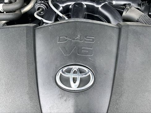 Used 2022 Toyota Highlander Limited image 35