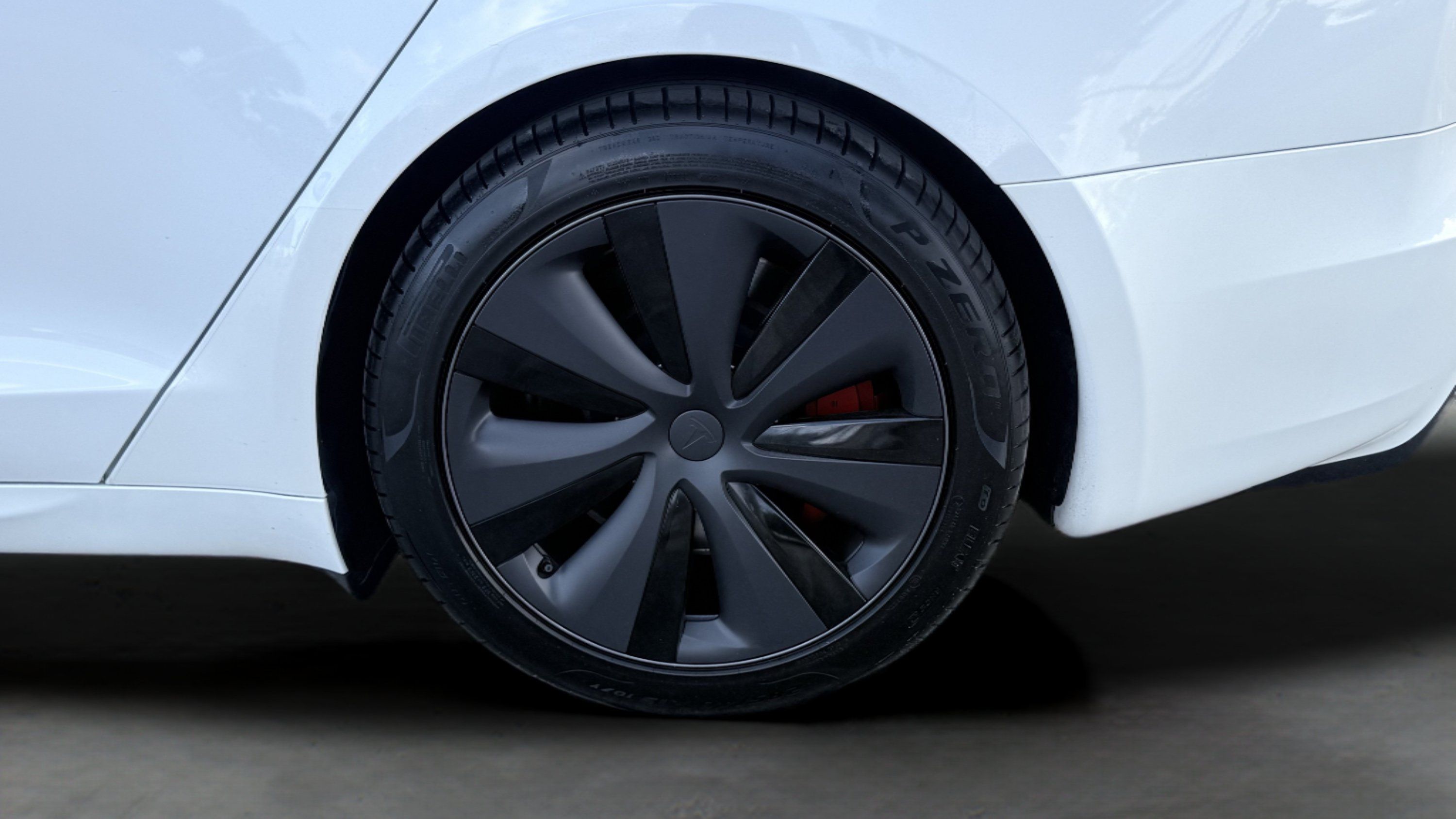 Used 2024 Tesla Model S Plaid AWD/4WD image 15