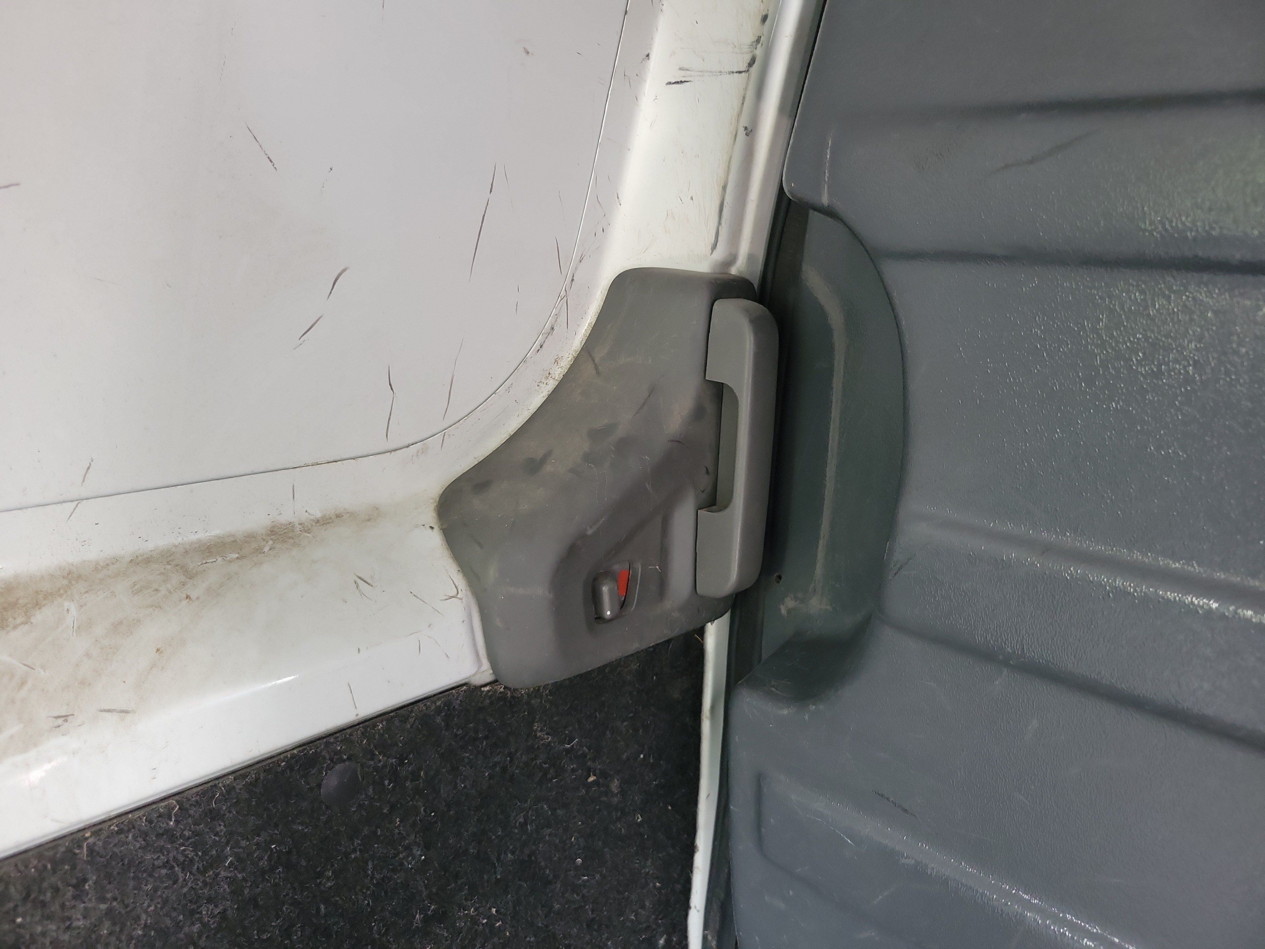Used 2015 Nissan NV200 S w/ Back Door Glass Package FWD image 30