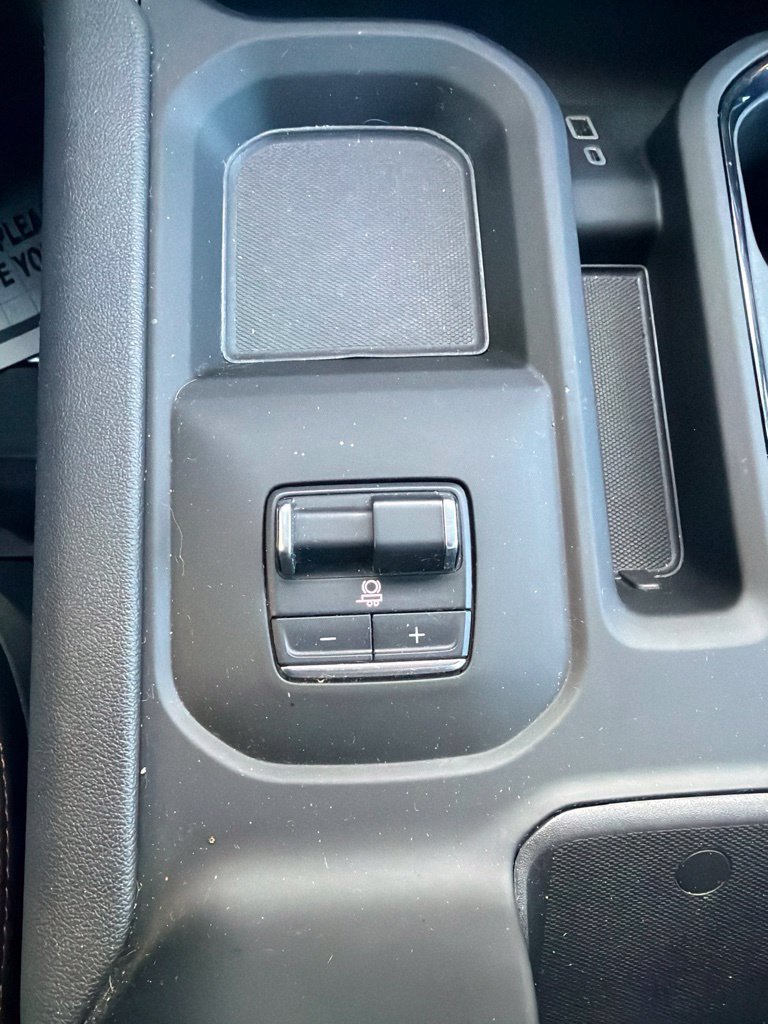 Used 2025 GMC Sierra 2500 AT4 w/ AT4 Premium Plus Package AWD/4WD image 36