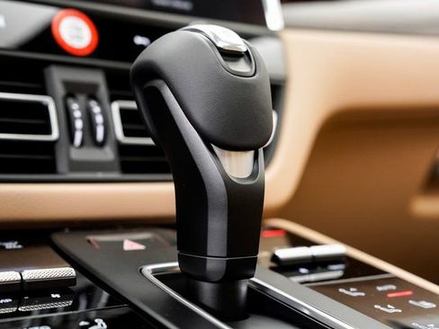 New 2026 Porsche Macan S image 22