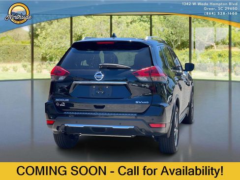 Used 2019 Nissan Rogue SV w/ Premium Package AWD/4WD image 2