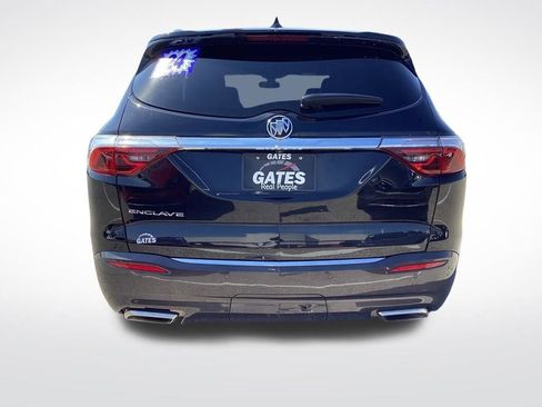 Used 2024 Buick Enclave Essence FWD image 9