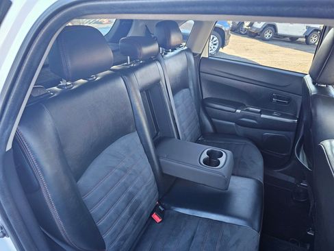 Used 2019 Mitsubishi Outlander Sport GT image 13