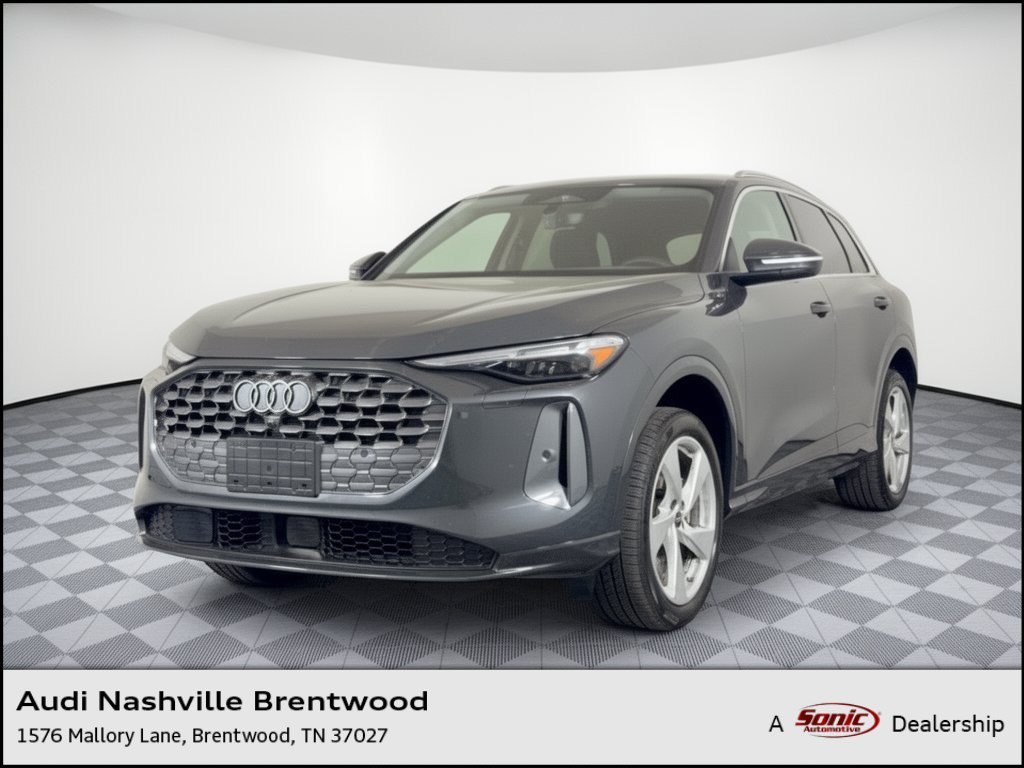 Certified 2026 Audi Q5 Premium AWD/4WD image 1