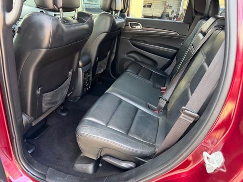 Used 2020 Jeep Grand Cherokee Limited image 11