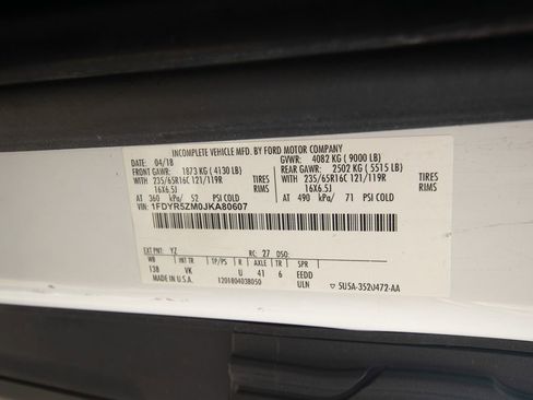 Used 2018 Ford Transit 250 138 image 17