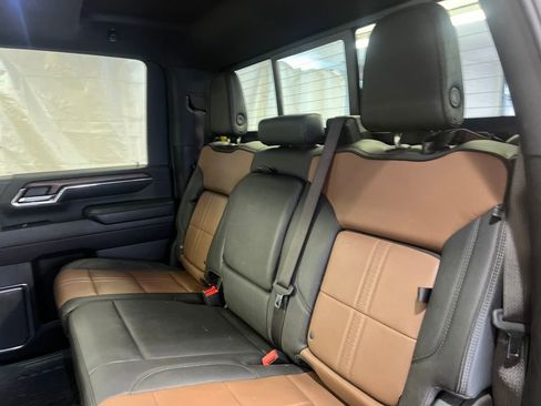 Used 2024 Chevrolet Silverado 2500 High Country w/ Technology Package AWD/4WD image 50