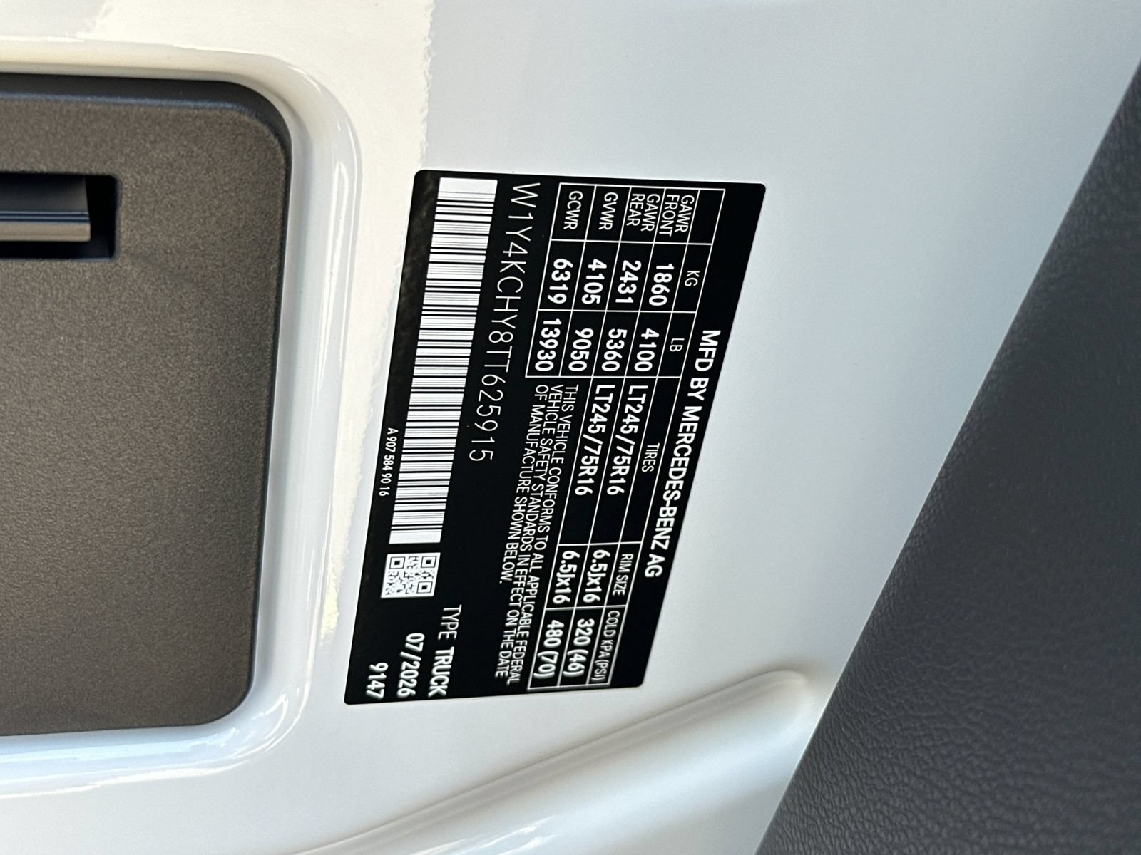 New 2026 Mercedes-Benz Sprinter 2500 image 33